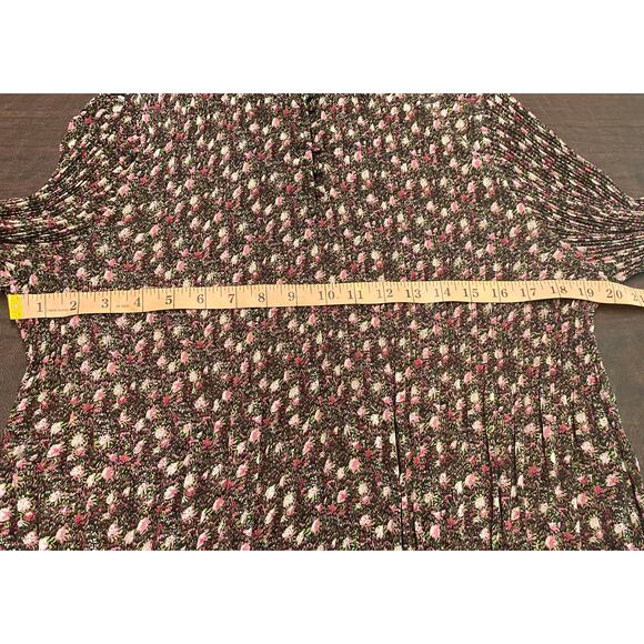 CAbi Blouse High Button Ruffle Neck Floral Pleated Balloon Sleeve Small Modest - Picture 5 of 9